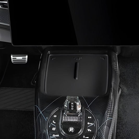 Alfombrilla de silicona para carga inalámbrica en la consola central BYD Seal